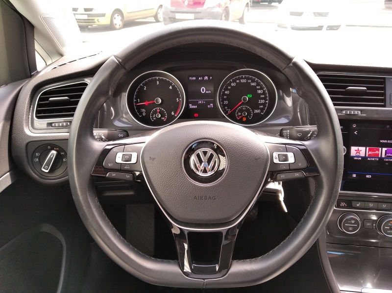 Volkswagen Golf VW GOLF 7 (2) 1.6 TDI 115 CH CONFORTLINE BUSINESS DSG 7  Vendu Nantes (Loire Atlantique) - n°4897289 - Nantes Automobiles